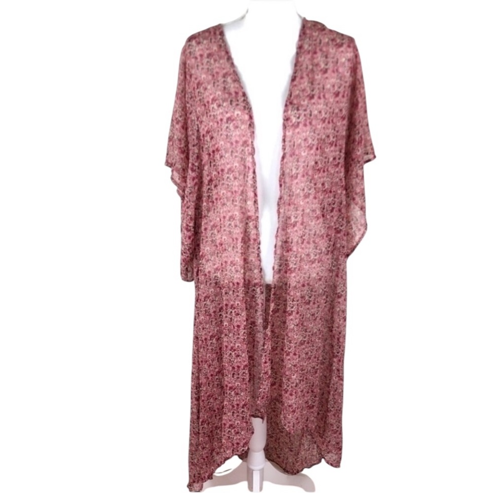 Urban Outfitters small / medium pink floral long kimono/ cover up runs large